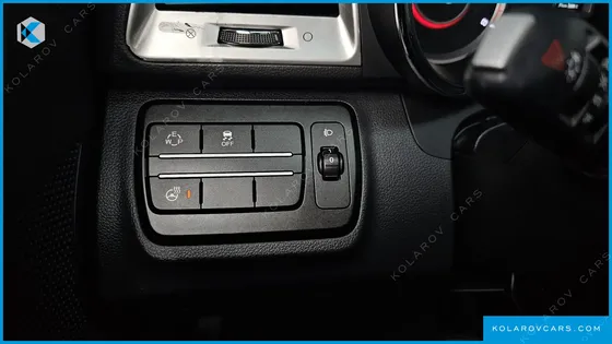 KGM - SSANGYONG TIVOLI LX 2WD