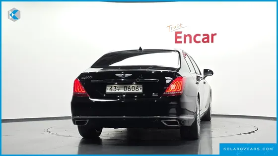 GENESIS EQ900 5.0 GDI AWD LIMOUSINE