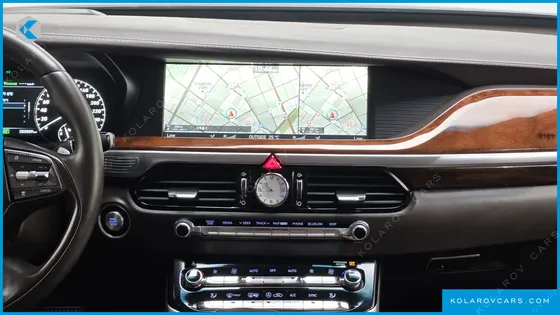 GENESIS EQ900 5.0 GDI AWD LIMOUSINE