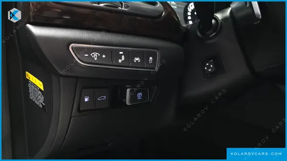 GENESIS EQ900 3.8 GDI AWD