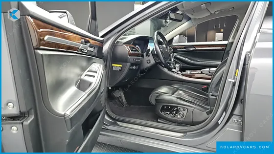 GENESIS EQ900 3.8 GDI AWD