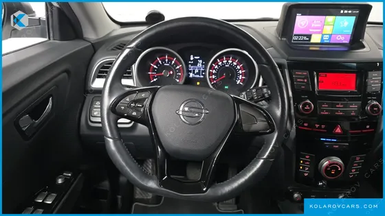 KGM - SSANGYONG TIVOLI VX 2WD