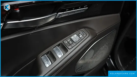 GENESIS EQ900 3.8 GDI AWD