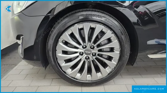 GENESIS EQ900 3.8 GDI AWD