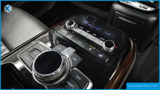GENESIS EQ900 3.8 GDI AWD