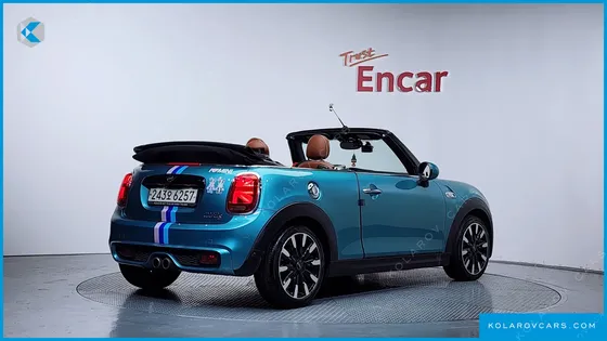 MINI COOPER CONVERTIBLE STANDARD