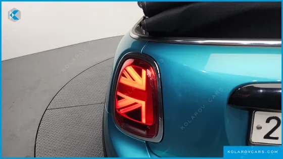 MINI COOPER CONVERTIBLE STANDARD