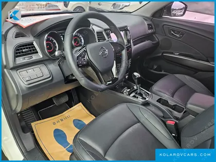 KGM - SSANGYONG TIVOLI VX 2WD