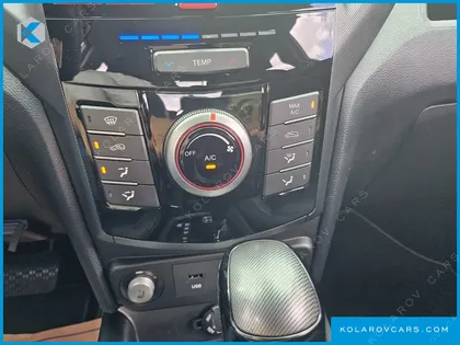 KGM - SSANGYONG TIVOLI VX 2WD