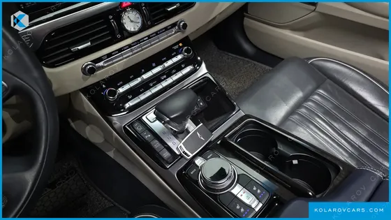 GENESIS EQ900 3.8 GDI AWD