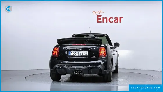 MINI COOPER CONVERTIBLE JCW