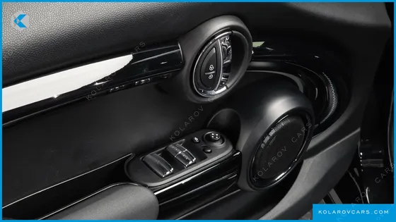 MINI COOPER CONVERTIBLE JCW