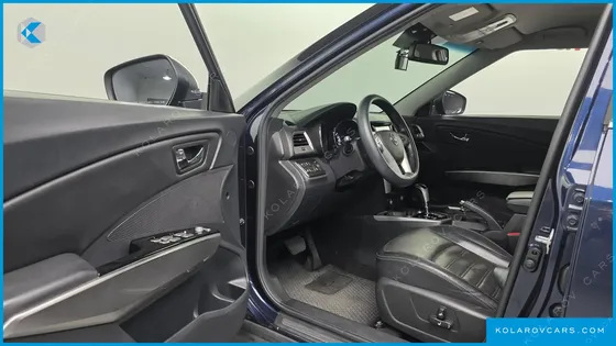 KGM - SSANGYONG TIVOLI LX 2WD