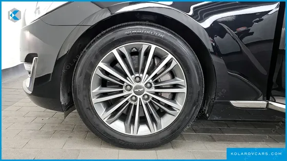 GENESIS EQ900 3.8 GDI AWD