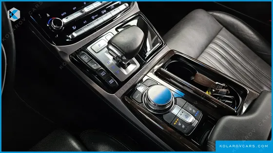 GENESIS EQ900 3.8 GDI AWD