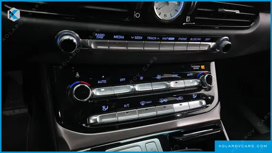 GENESIS EQ900 3.8 GDI AWD