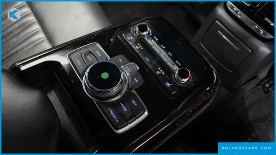 GENESIS EQ900 3.8 GDI AWD