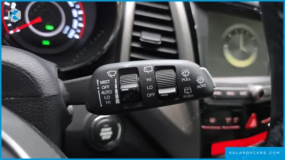 KGM - SSANGYONG TIVOLI LX 2WD