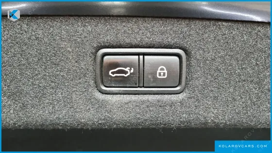 GENESIS EQ900 3.8 GDI AWD