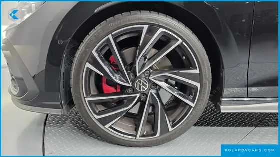 VOLKSWAGEN GOLF 2.0 GTI