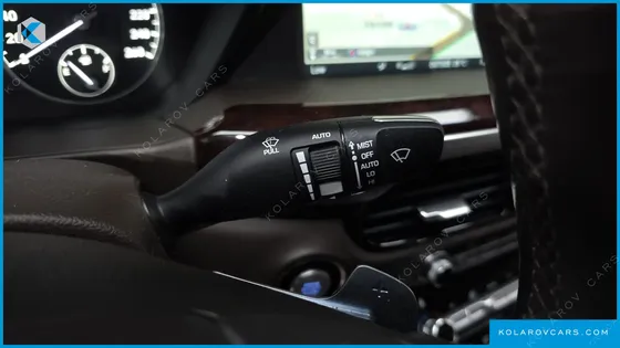 GENESIS EQ900 5.0 GDI AWD