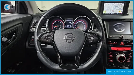 KGM - SSANGYONG TIVOLI LX 4WD