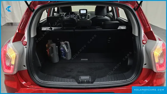 KGM - SSANGYONG TIVOLI LX 4WD