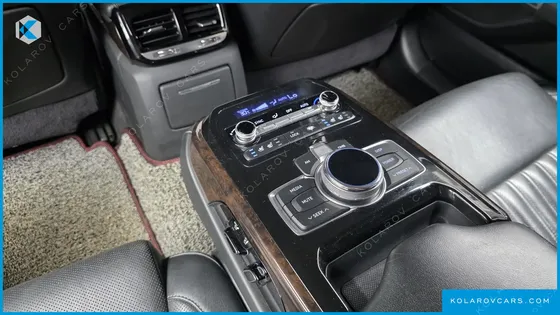 GENESIS EQ900 3.8 GDI AWD