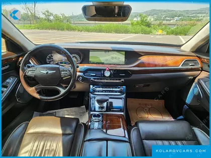 GENESIS EQ900 5.0 GDI AWD LIMOUSINE