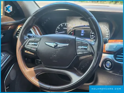 GENESIS EQ900 5.0 GDI AWD LIMOUSINE