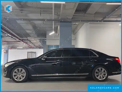 GENESIS EQ900 5.0 GDI AWD LIMOUSINE