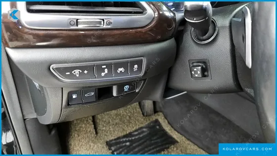 GENESIS EQ900 3.8 GDI AWD