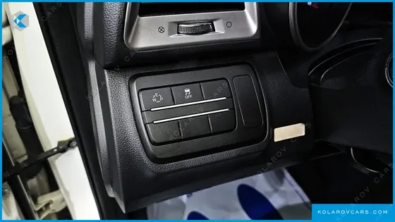 KGM - SSANGYONG TIVOLI DIESEL LX 2WD