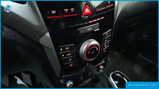 KGM - SSANGYONG TIVOLI DIESEL LX 2WD