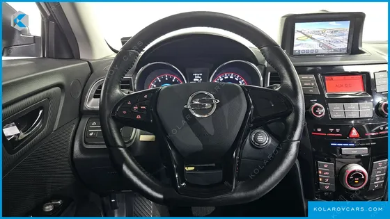 KGM - SSANGYONG TIVOLI VX 2WD