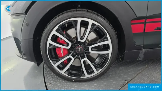 MINI CLUBMAN JCW