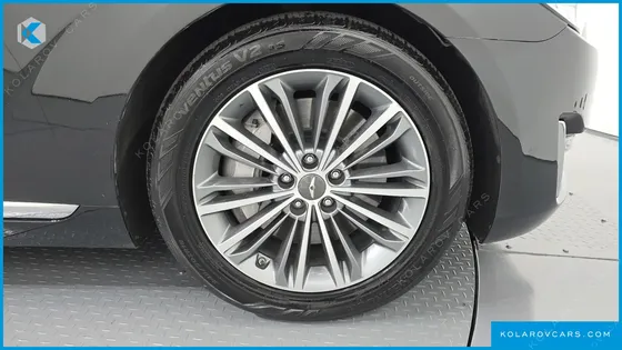 GENESIS EQ900 3.8 GDI AWD