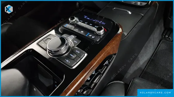 GENESIS EQ900 5.0 GDI AWD