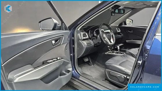KGM - SSANGYONG TIVOLI VX 2WD