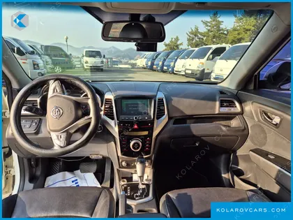 KGM - SSANGYONG TIVOLI LX 2WD