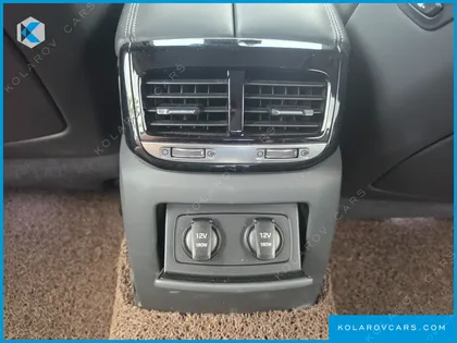 GENESIS EQ900 3.8 GDI AWD