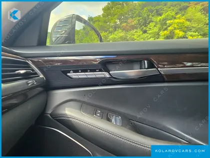 GENESIS EQ900 3.8 GDI AWD