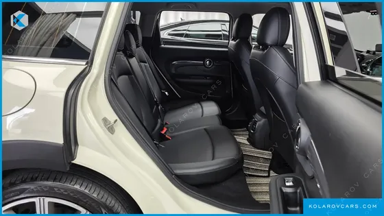 MINI CLUBMAN STANDARD