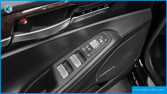 GENESIS EQ900 3.8 GDI AWD