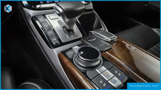 GENESIS EQ900 5.0 GDI AWD