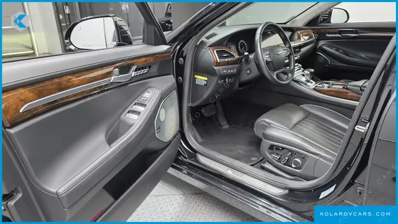 GENESIS EQ900 5.0 GDI AWD