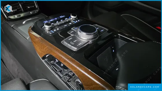 GENESIS EQ900 5.0 GDI AWD