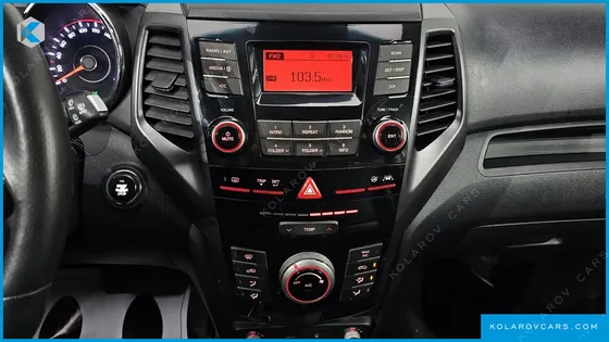 KGM - SSANGYONG TIVOLI VX 2WD