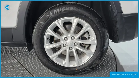 JEEP CHEROKEE 2.4 LONGITUDE AWD