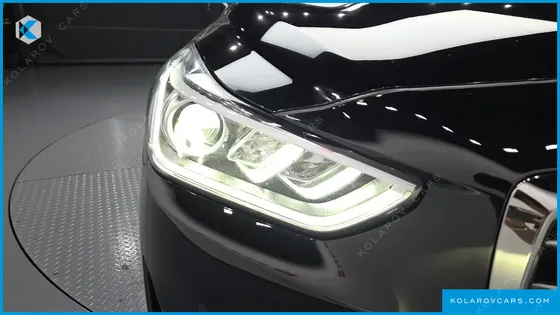 GENESIS EQ900 5.0 GDI AWD LIMOUSINE